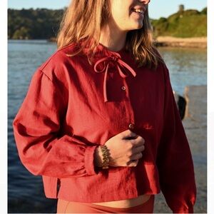 Kaely Russell tie shirt in red